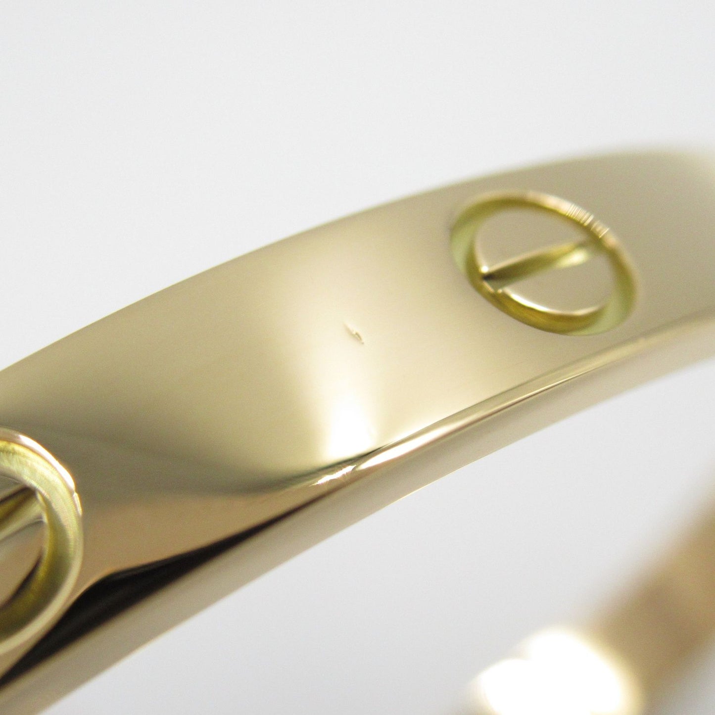 CARTIER Love Bracelet in K18 Yellow Gold - 16cm