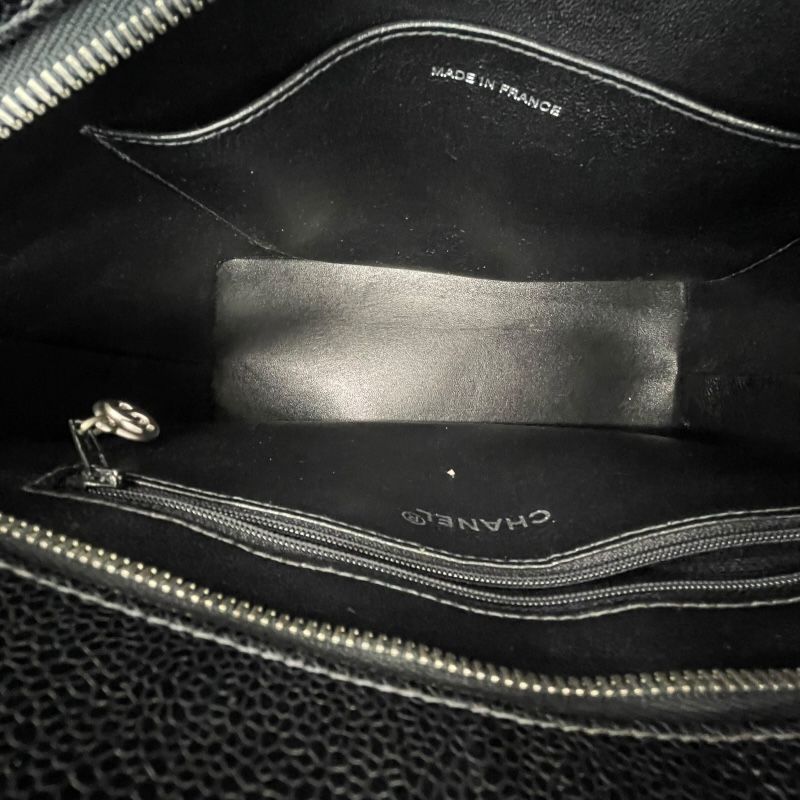 CHANEL Reissue Tote A01804 Black Caviar Leather Handbag