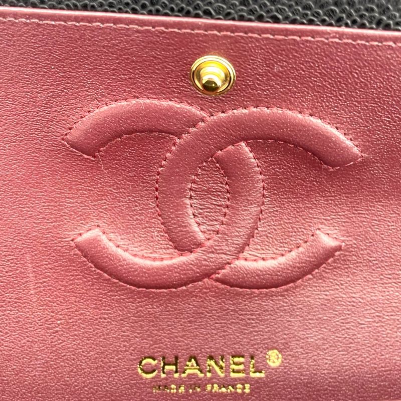 CHANEL Matelassé 25 Black Caviar Leather Shoulder Bag
