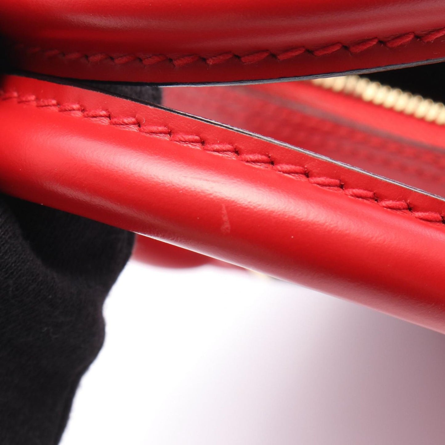 Louis Vuitton Sabron Handbag in Castilian Red - Exquisite Craftsmanship