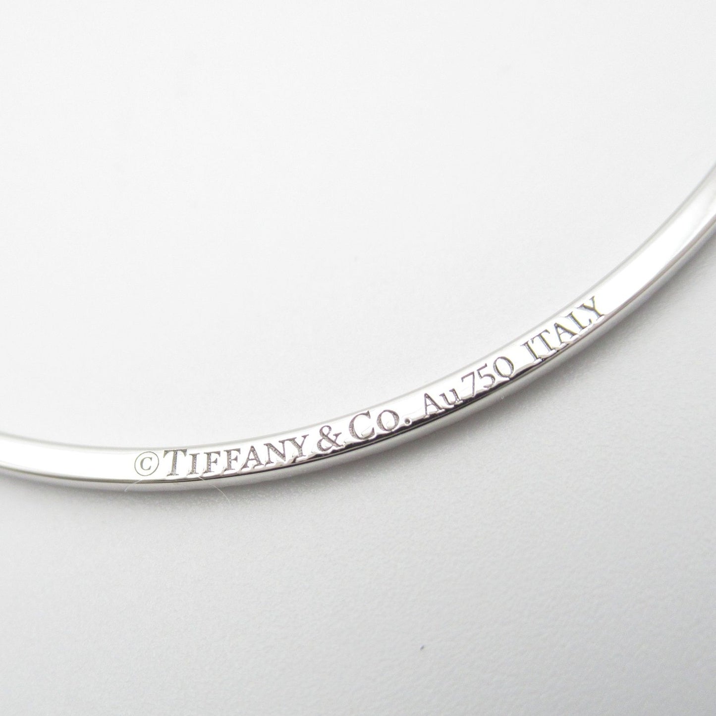 TIFFANY & CO T Smile Necklace in 18K White Gold with Diamonds