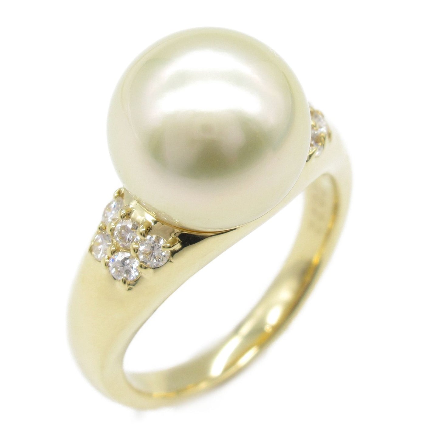 Exquisite K18 Yellow Gold Pearl & Diamond Ring - Timeless Elegance