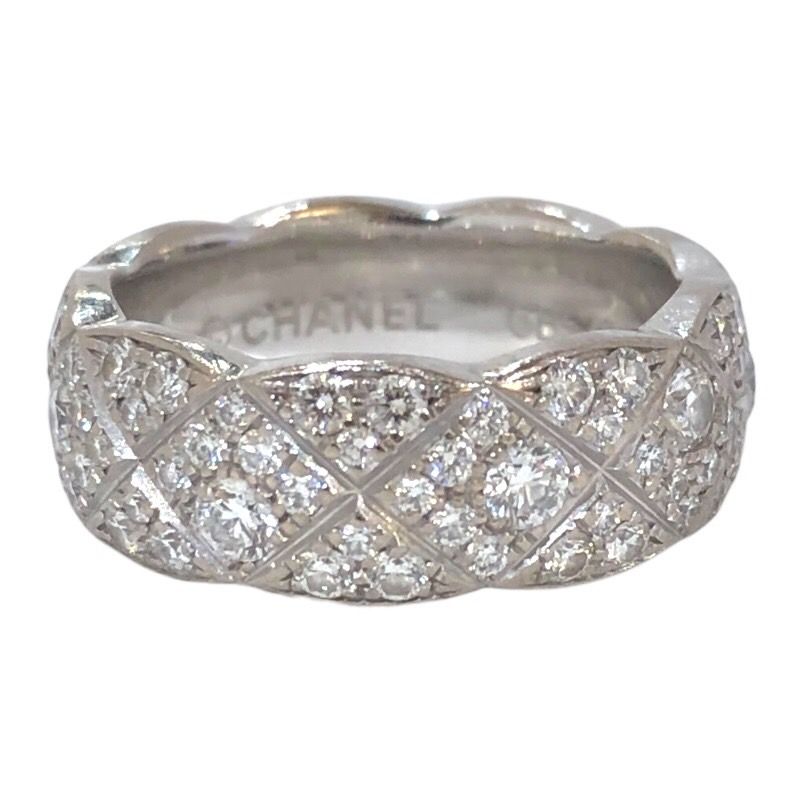 CHANEL Coco Crush Ring in 750WG with Diamonds - Exquisite Luxury