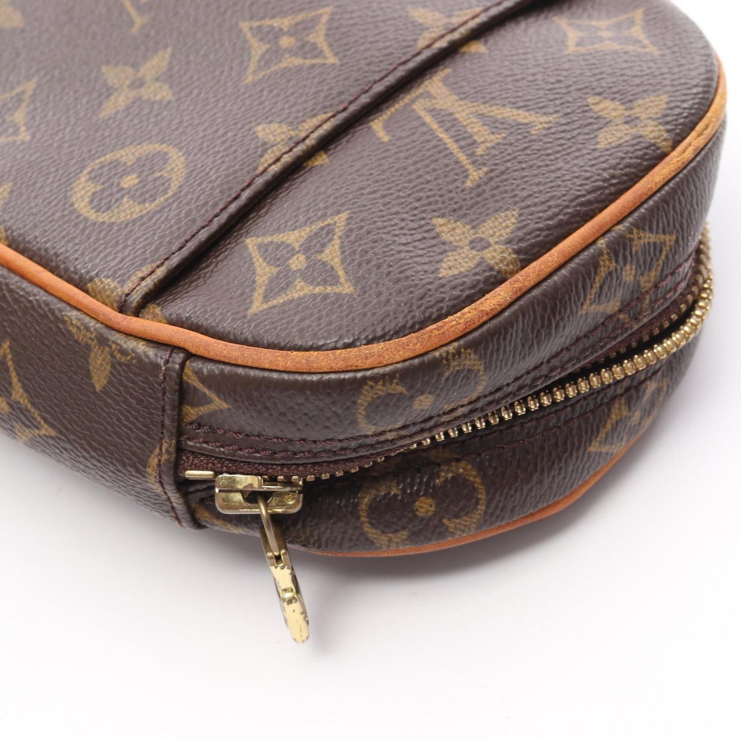 Louis Vuitton Monogram Pochette Gange Waist Bag - Timeless Elegance