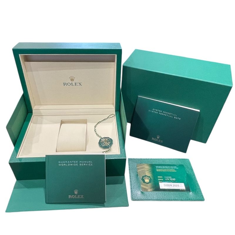ROLEX Oyster Perpetual 41 - Exquisite Blue Dial Luxury Watch