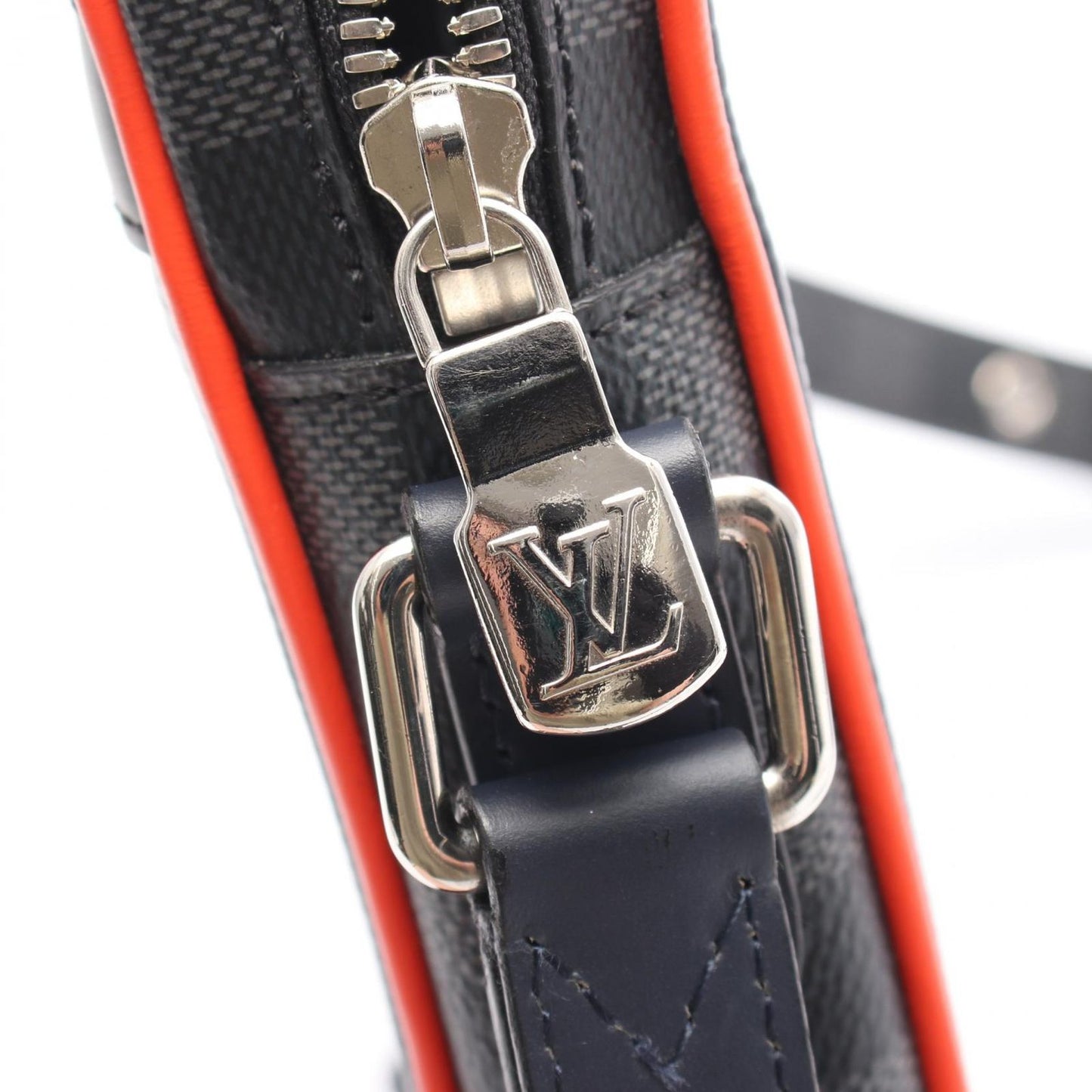 Louis Vuitton Danube PM Epi Damier Graphite Shoulder Bag - Blue/Navy