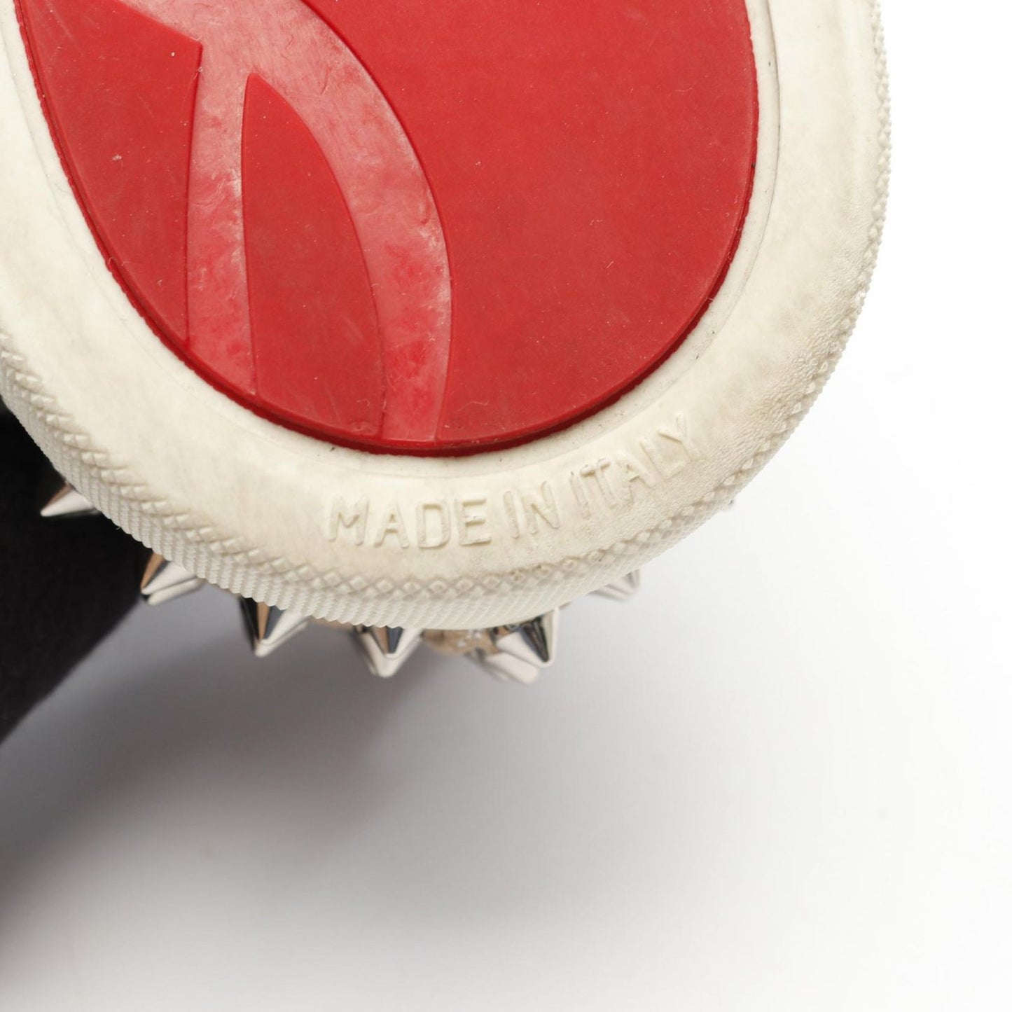 Christian Louboutin Rollerboat Slip-On in Beige/Silver Leather