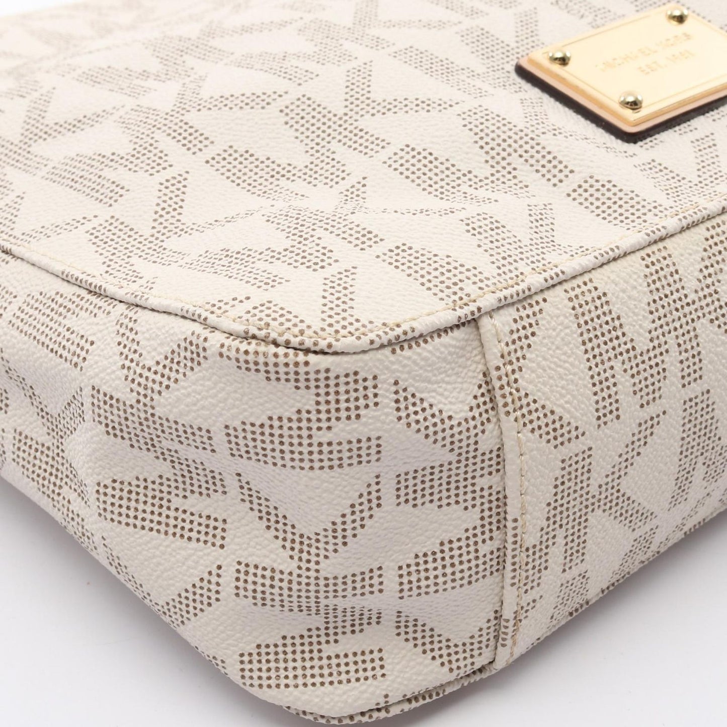 MICHAEL MICHAEL KORS Jet Set Travel Large Logo Messenger Bag - White