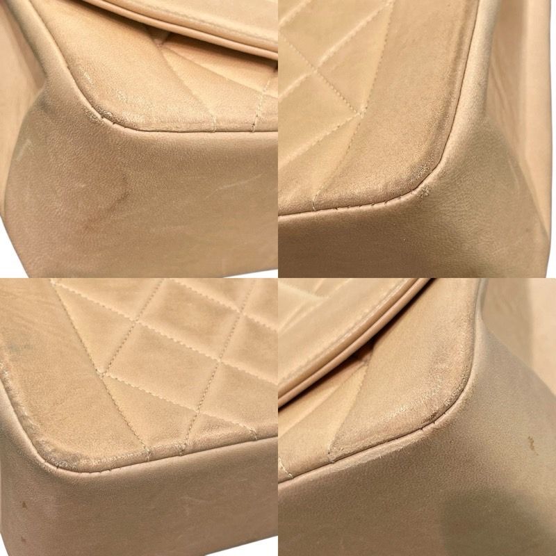 CHANEL Diana 22 Beige & Gold Lambskin Shoulder Bag