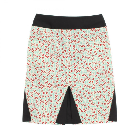 CHANEL Coco Mark Green Cotton Skirt - Timeless Elegance