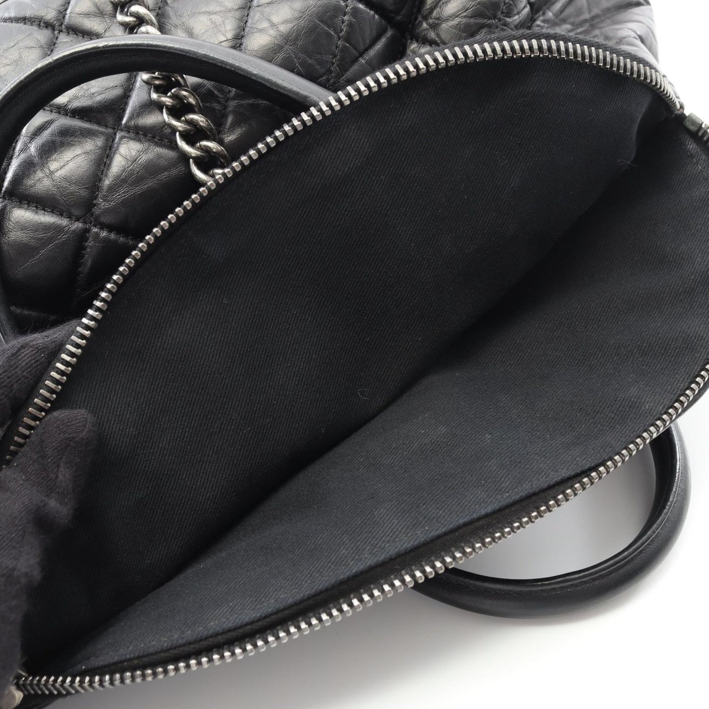 CHANEL Matelassé Black Leather Tote Bag - Timeless Elegance