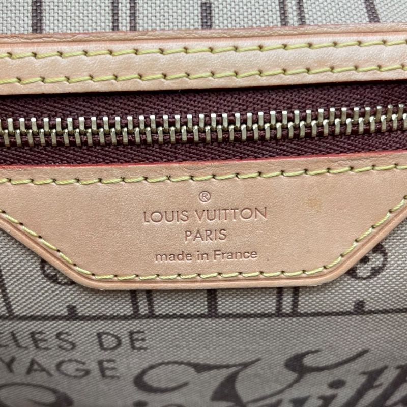 Louis Vuitton Neverfull PM Monogram Canvas Tote - Brown