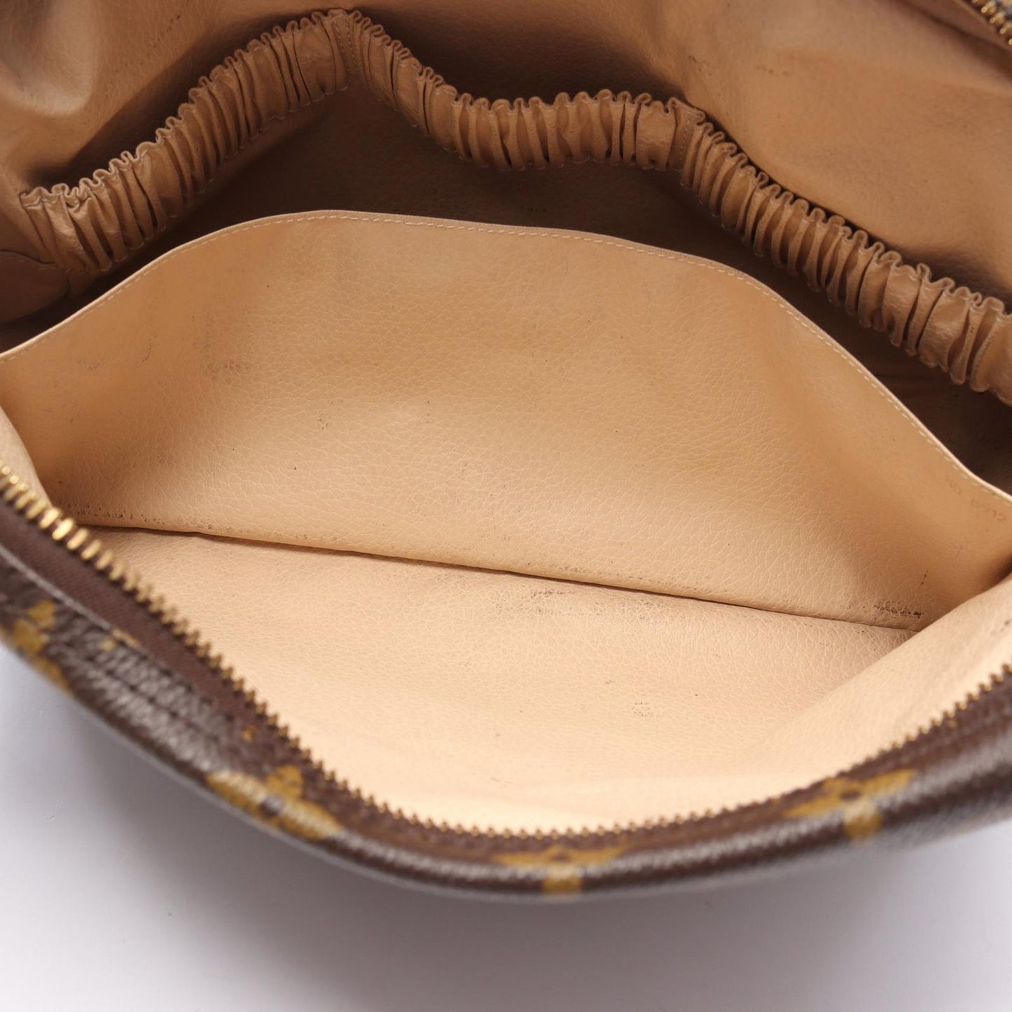 Louis Vuitton Monogram Toiletry Pouch 28 - Timeless Elegance