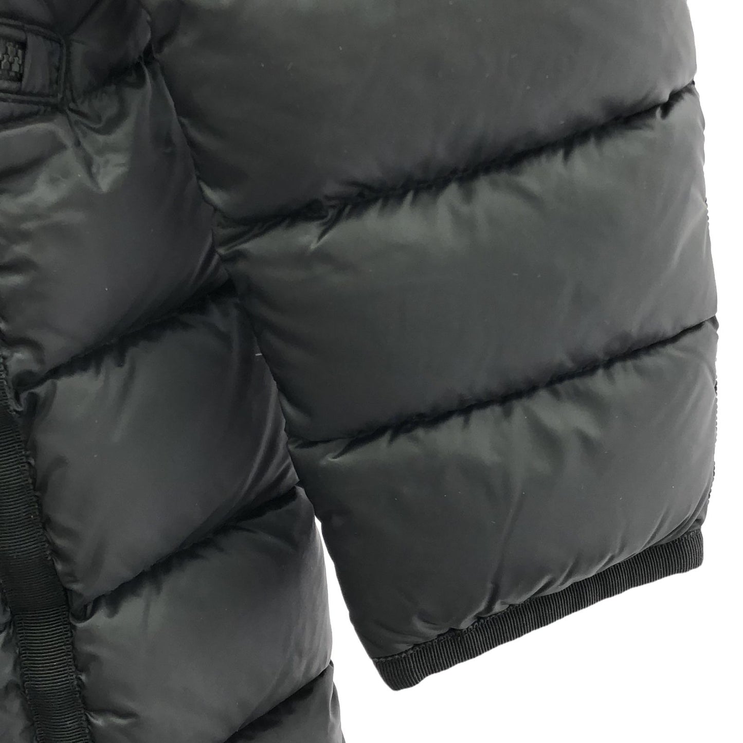 MONCLER Black Down Jacket - Timeless Elegance for Women