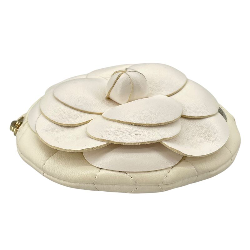 CHANEL Camellia Pouch - White Lambskin with Gold Hardware
