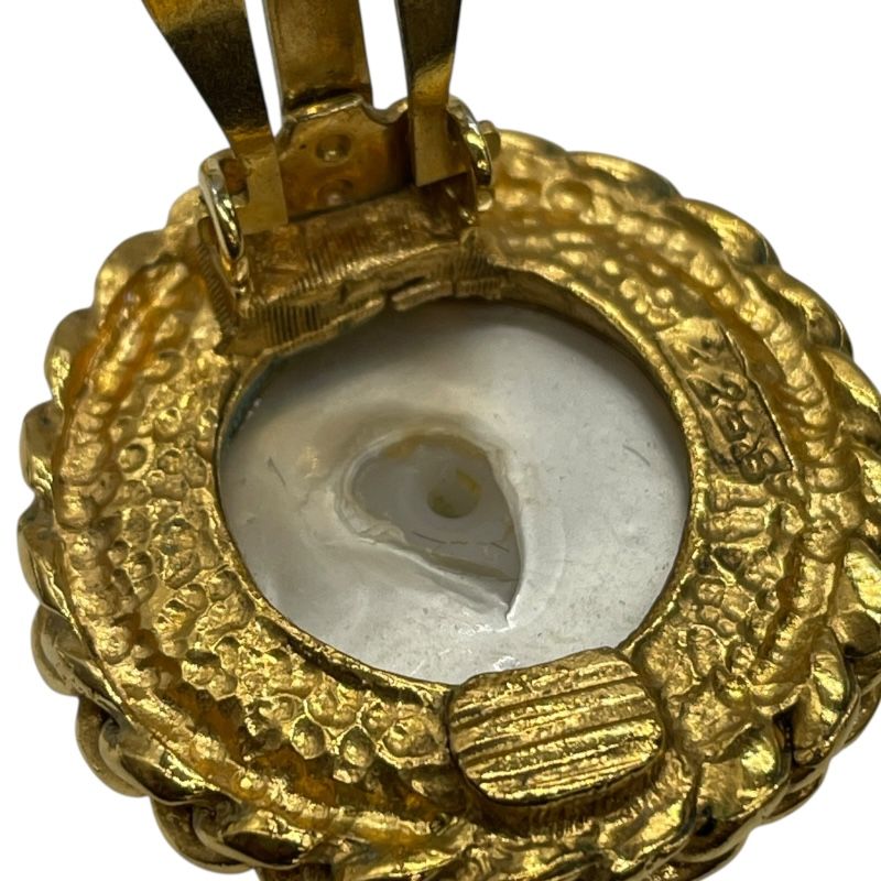 CHANEL Pearl Earrings in Gold - Exquisite Luxury Jewelry