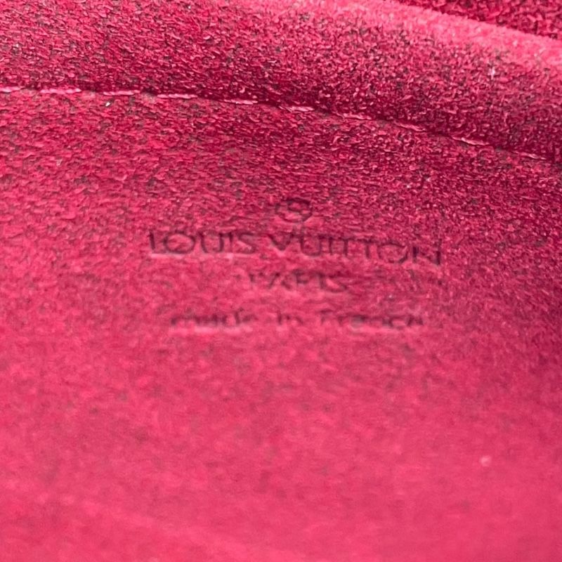 Louis Vuitton Ravello GM Damier Canvas Shoulder Bag - Exquisite Craftsmanship