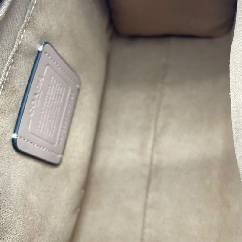 COACH CC141 Black Leather Handbag - Timeless Elegance