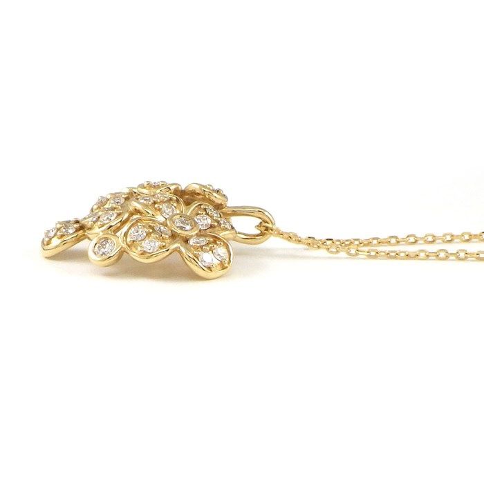 Ponte Vecchio Flower Pave Diamond Necklace in 18K Yellow Gold