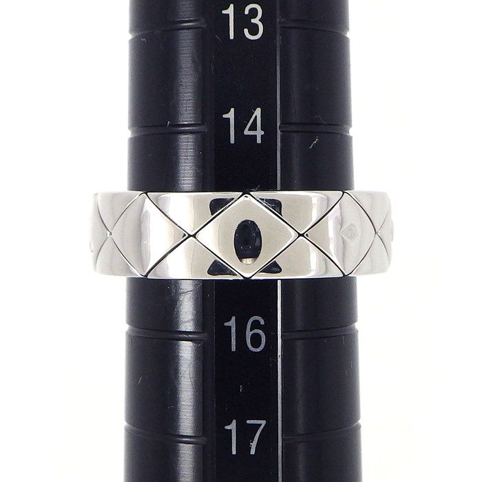 Chanel Matelassé Quilted Logo Ring in K18 White Gold - Size 15