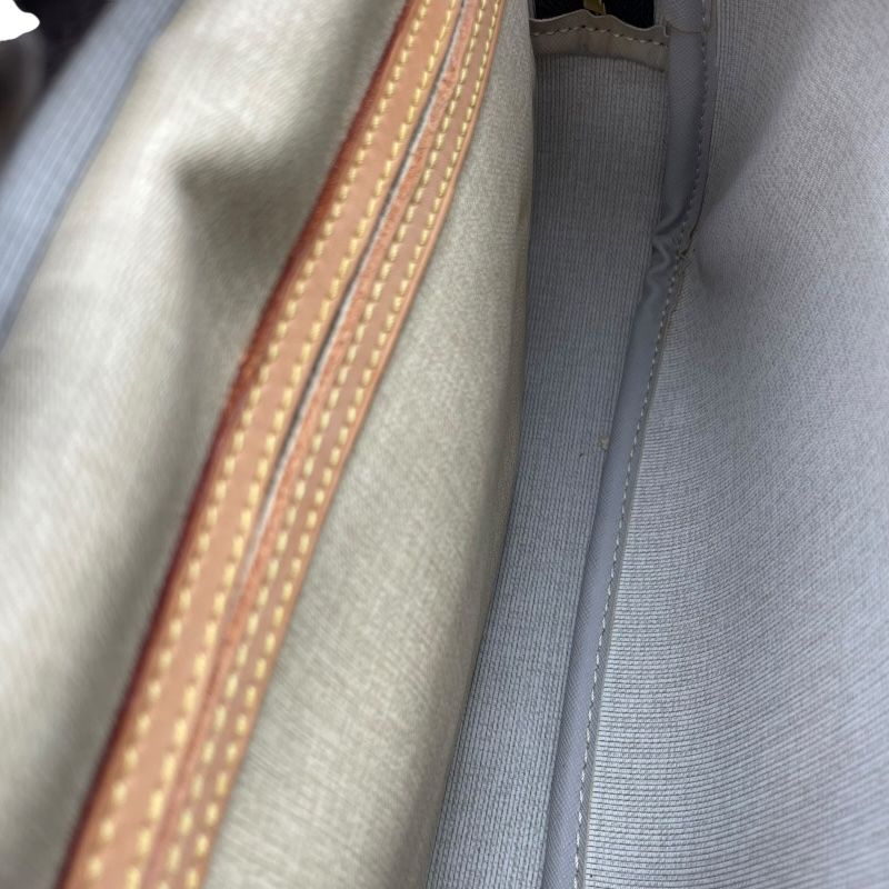 Louis Vuitton Reporter PM Monogram Canvas Shoulder Bag - Brown