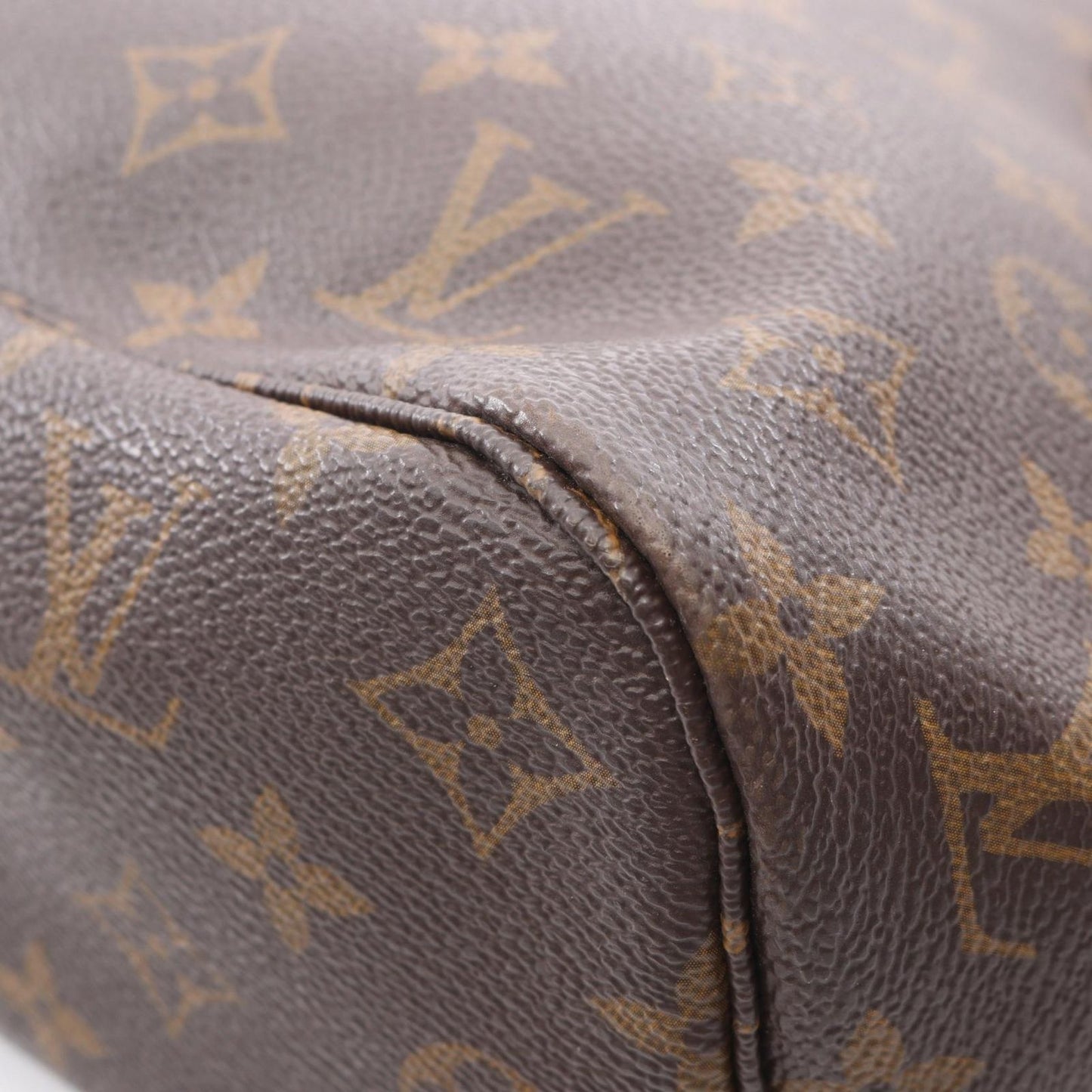 Louis Vuitton Neverfull PM Tote Bag - Timeless Elegance
