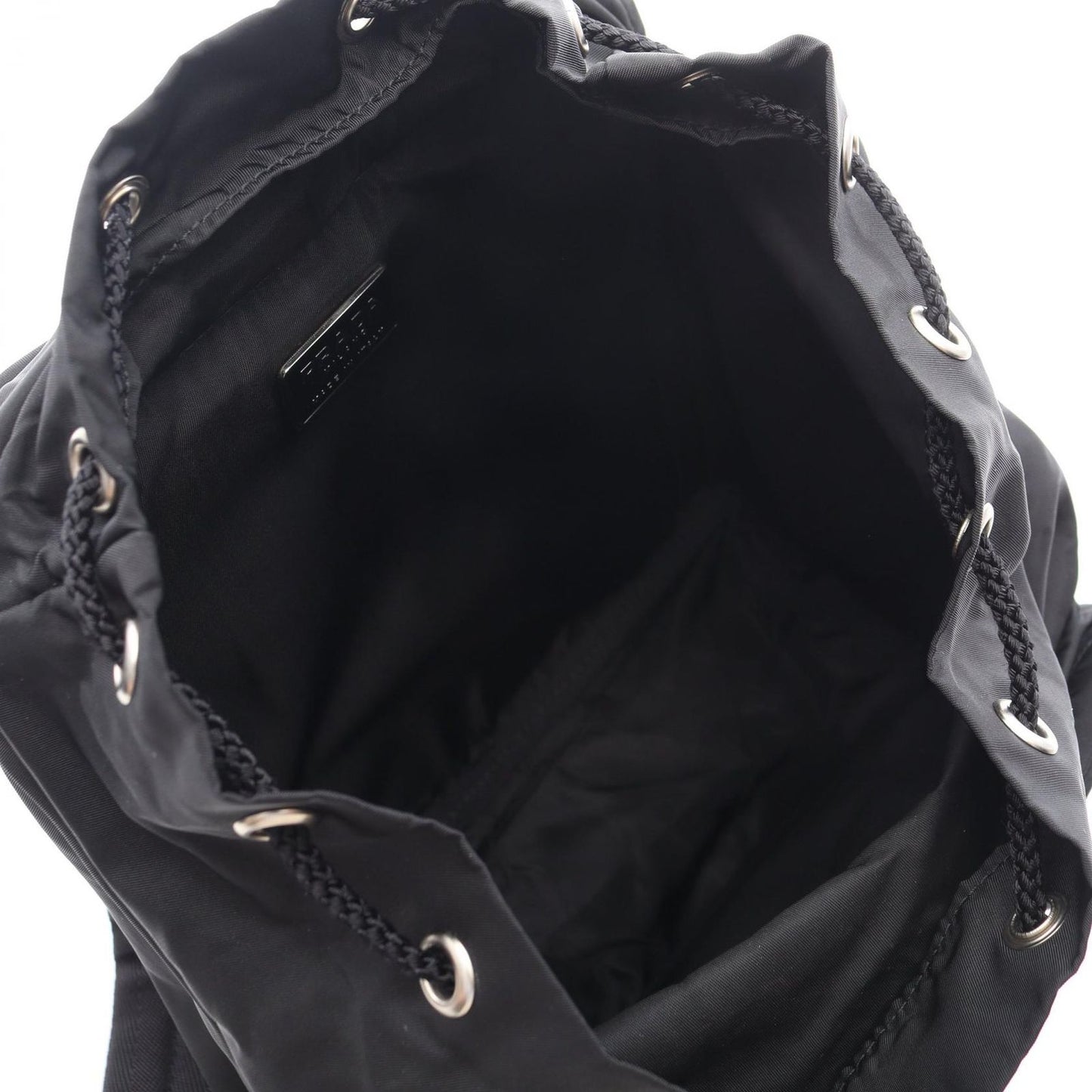 PRADA TESSUTO MONTAGN V152 Black Nylon Backpack - Timeless Elegance