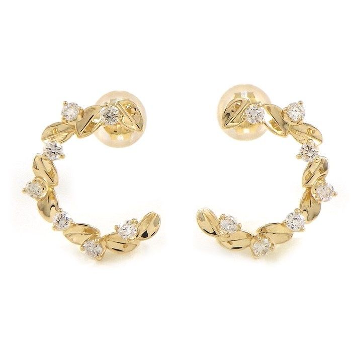 Exquisite Leaf Motif Diamond Earrings in 18K Yellow Gold