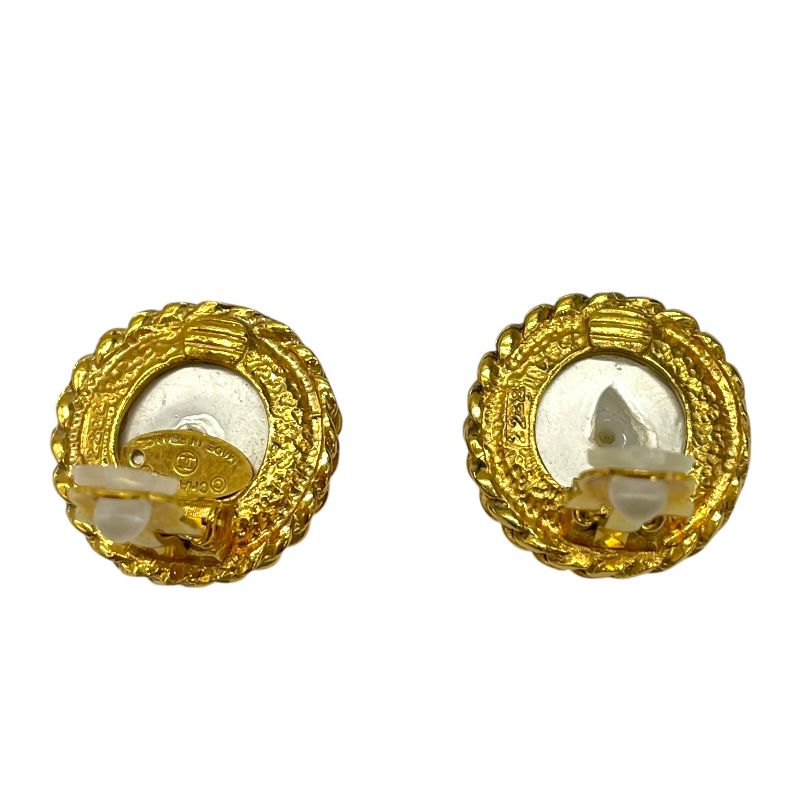 CHANEL Pearl Earrings in Gold - Exquisite Luxury Jewelry
