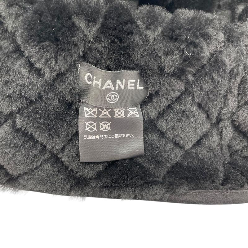 CHANEL Coco Mark Knit Cap - Black - Exclusive Women's Fashion Accessory