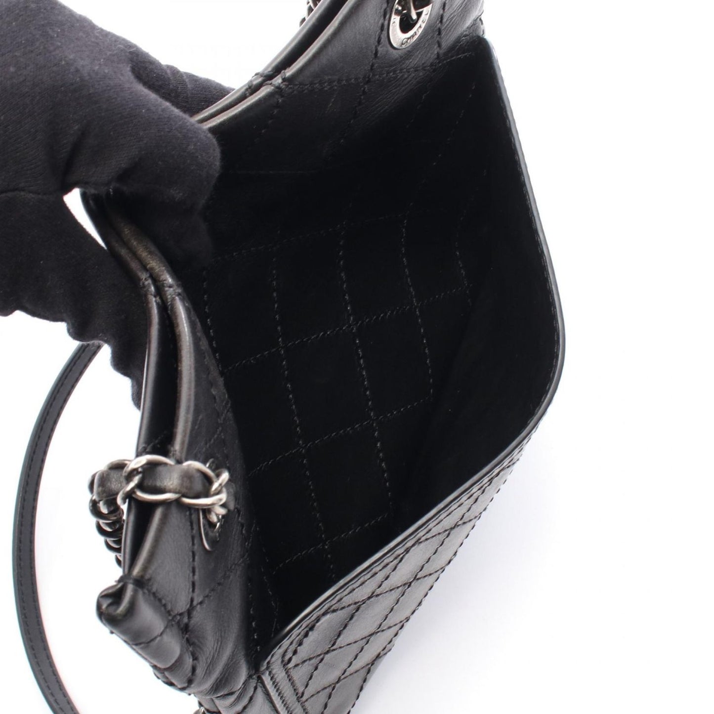 CHANEL Wild Stitch Black Leather Shoulder Bag - Timeless Elegance