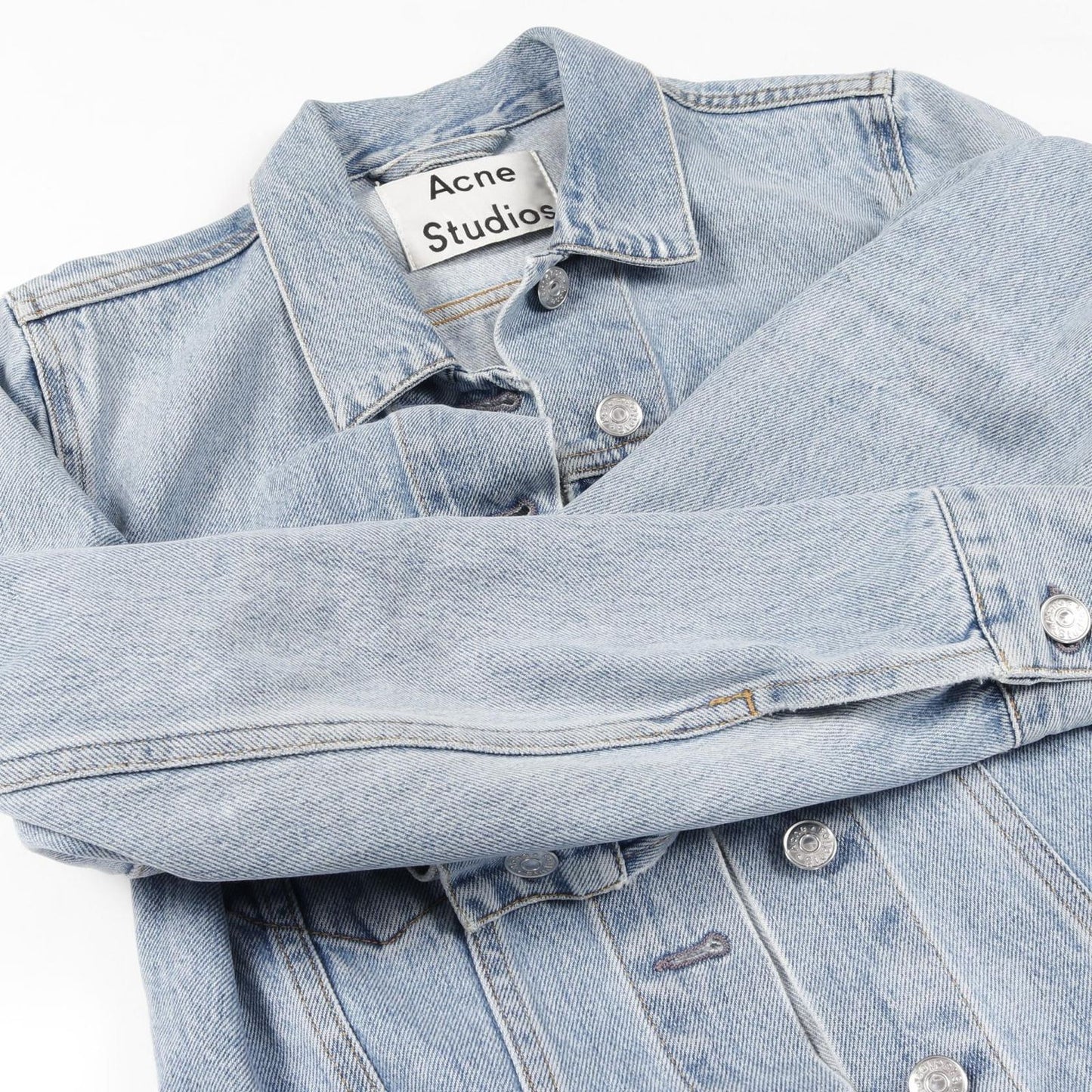 ACNE STUDIOS Denim Jacket - Timeless Blue Elegance