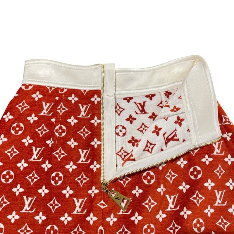 Louis Vuitton Monogram Red Skirt - Exquisite Craftsmanship