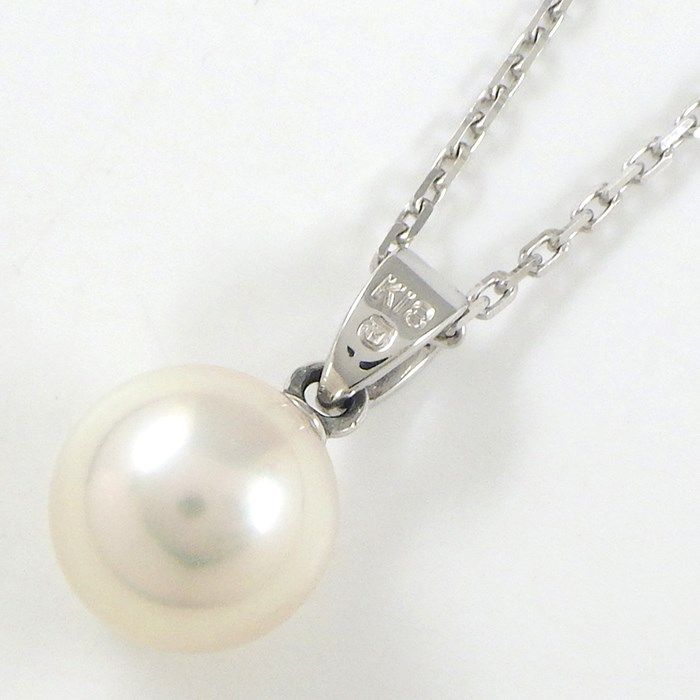 MIKIMOTO Akoya Pearl Necklace in K18 White Gold - Exquisite Elegance