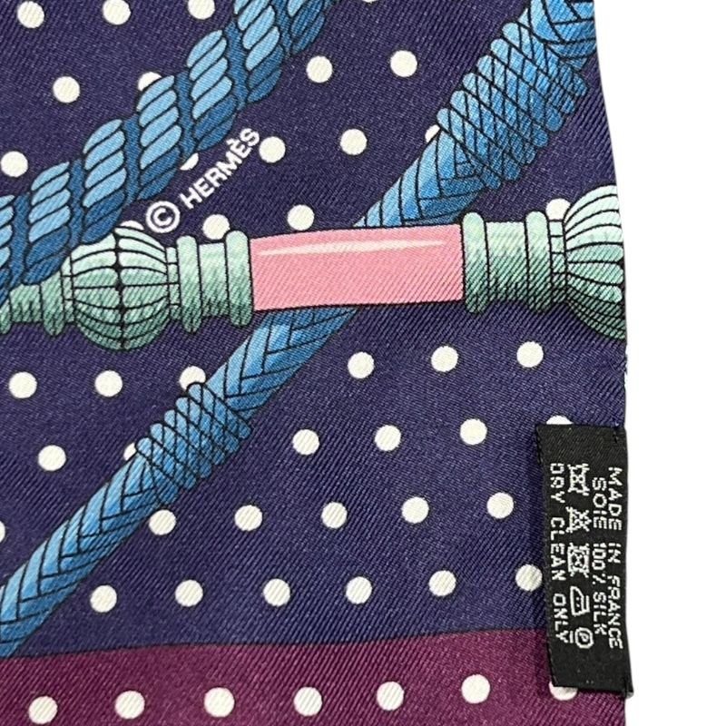 HERMES Maxi Twilly Silk Scarf - Exquisite Luxury Accessory