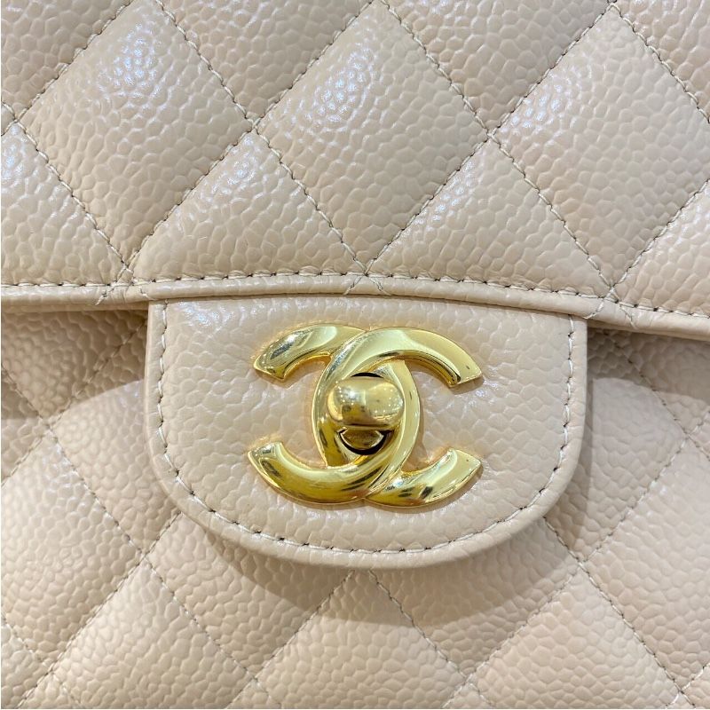 CHANEL Matelassé 25 Beige Caviar Shoulder Bag with Gold Hardware