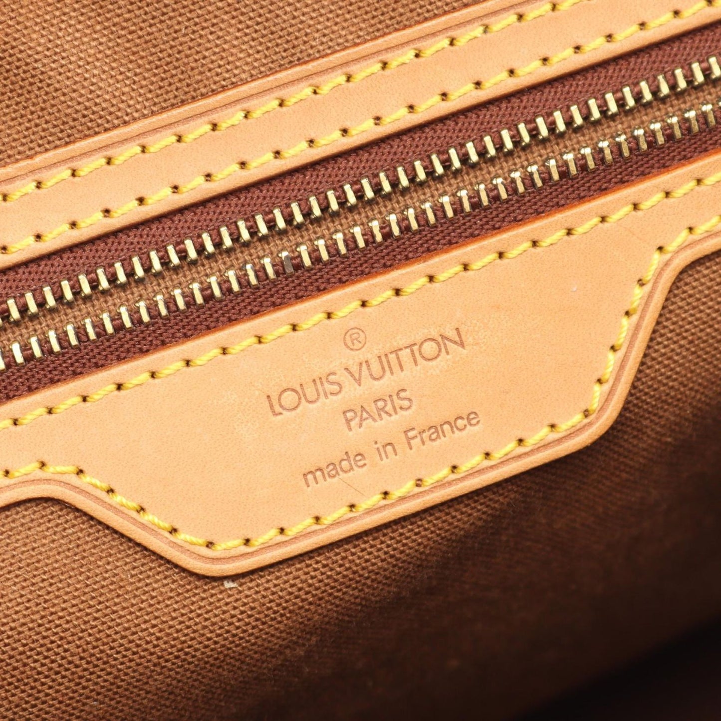 Louis Vuitton Beverly Handbag M51121 - Timeless Elegance in Brown