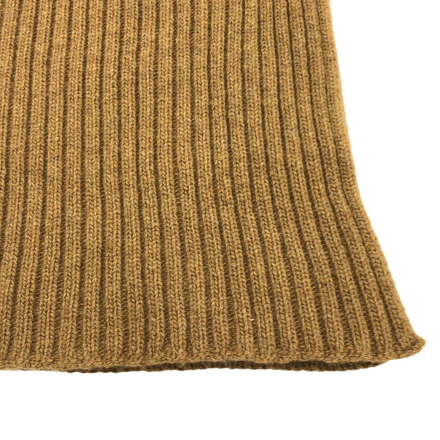 Max Mara Studio Brown Wool Scarf - Exquisite Luxury Accessory