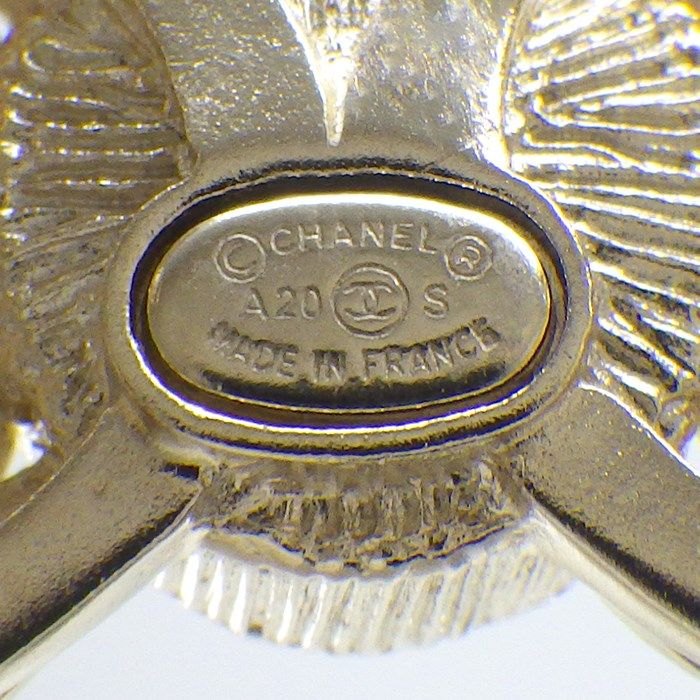 CHANEL Coco Mark Bow Brooch with Rhinestones & Imitation Pearls