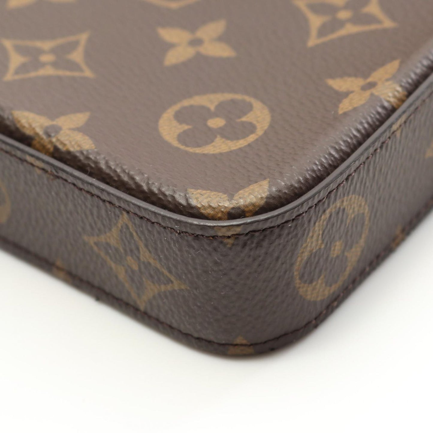 Louis Vuitton Pochette Felicie Shoulder Bag - Fuchsia PVC Canvas