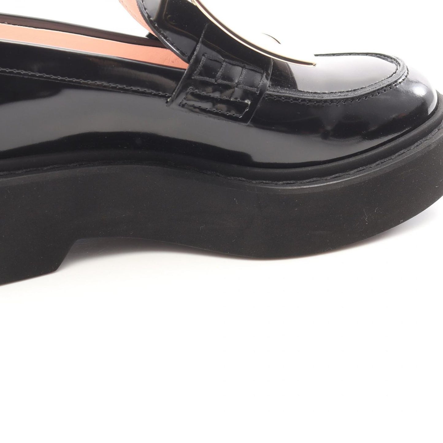 Roger Vivier Vivrenge Loafers in Black Leather - Timeless Elegance