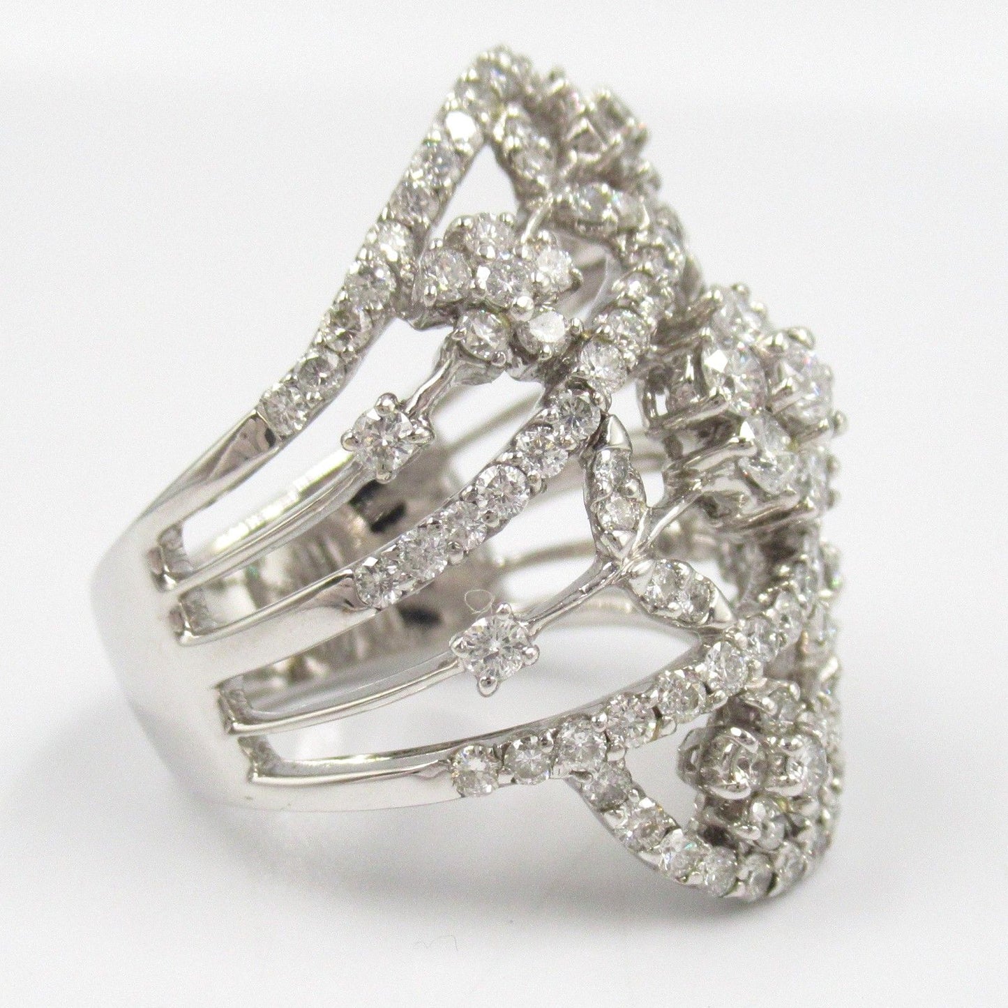 Exquisite K18WG Diamond Ring - 2.35ct Luxury Jewelry