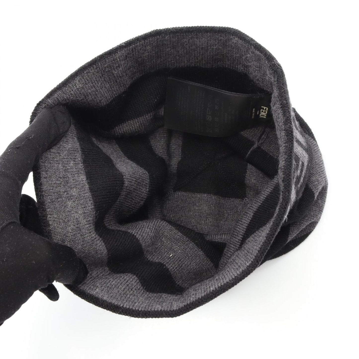 FENDI FF Logo Wool Knit Cap in Grey - Unisex Luxury Accessory