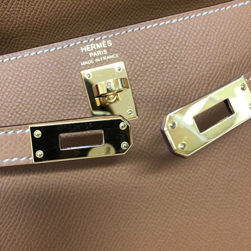 HERMES Kelly 25 Gold Epsom Leather Handbag - Exquisite Craftsmanship