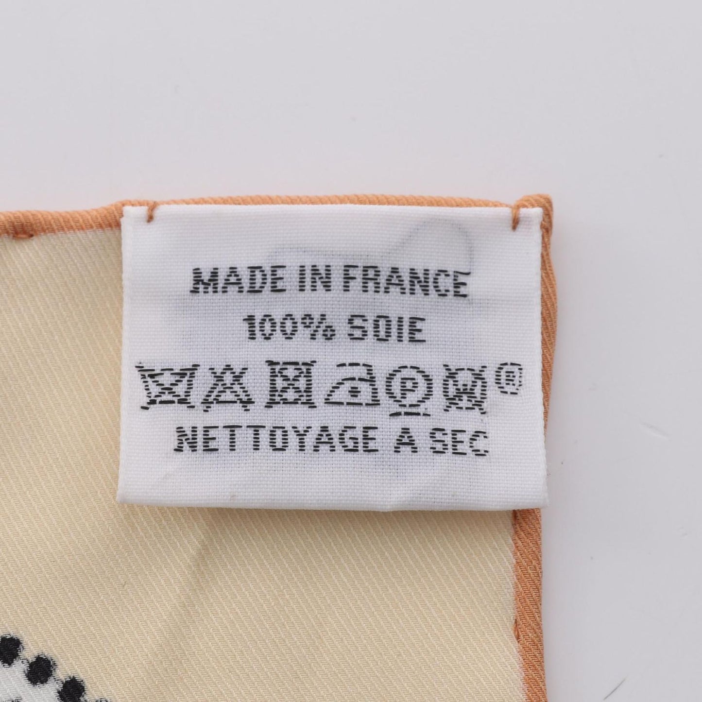 HERMES Silk Scarf 'Elegance et le Confort en Automobile' - Exquisite Design