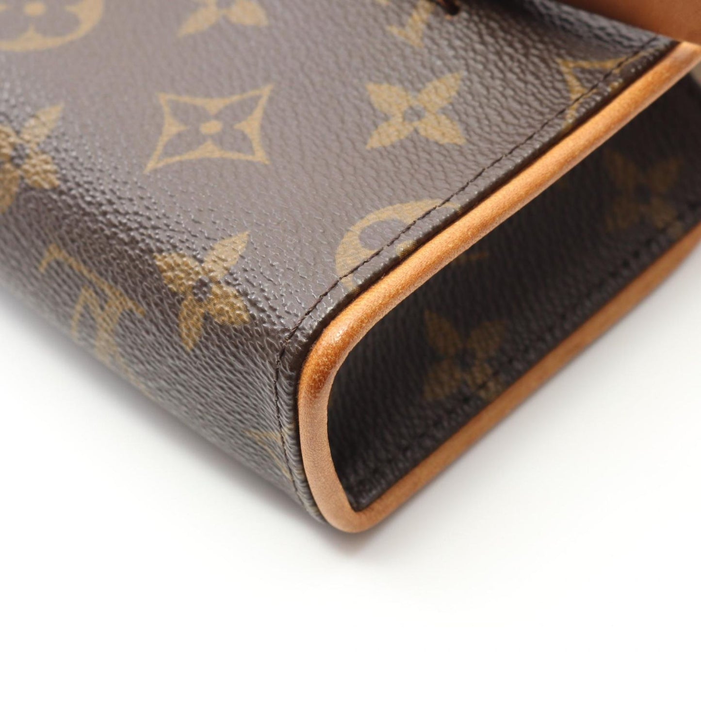 Louis Vuitton Monogram Pochette Florentine Waist Bag - Timeless Elegance