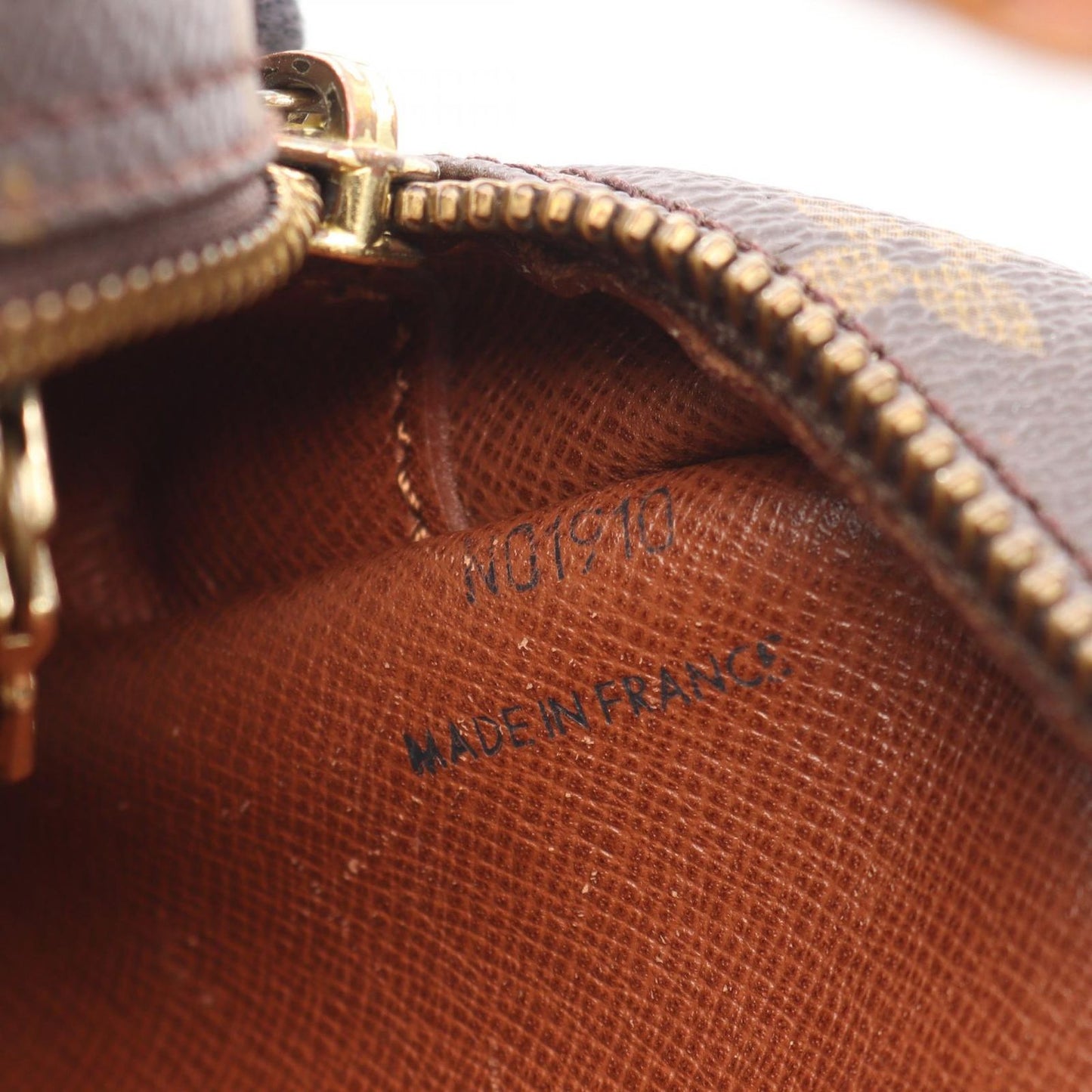 Louis Vuitton Monogram Troca 27 Shoulder Bag - Timeless Elegance