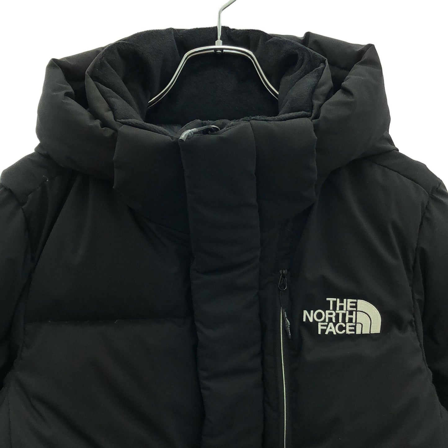 THE NORTH FACE Premium Down Jacket in Classic Black - Size XS