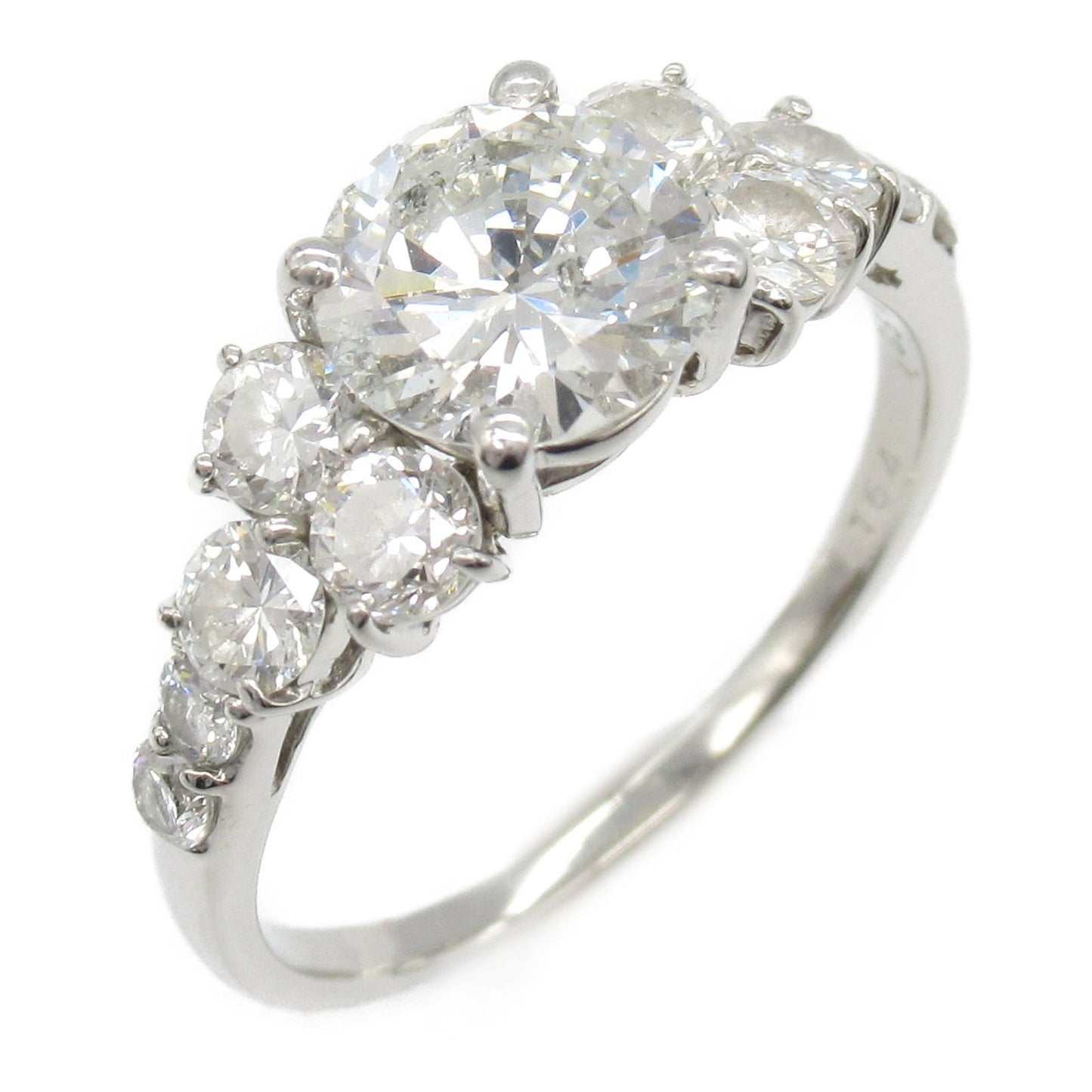Exquisite JEWELRY Diamond Ring in Platinum - Size 11.5