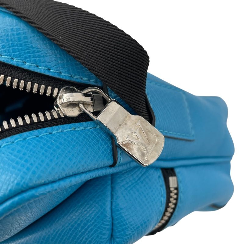 Louis Vuitton Outdoor Messenger PM in Blue Taiga Leather